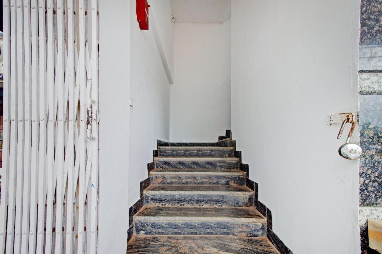Oyo Flagship 81436 Palace Lodge Mangalore Exterior foto